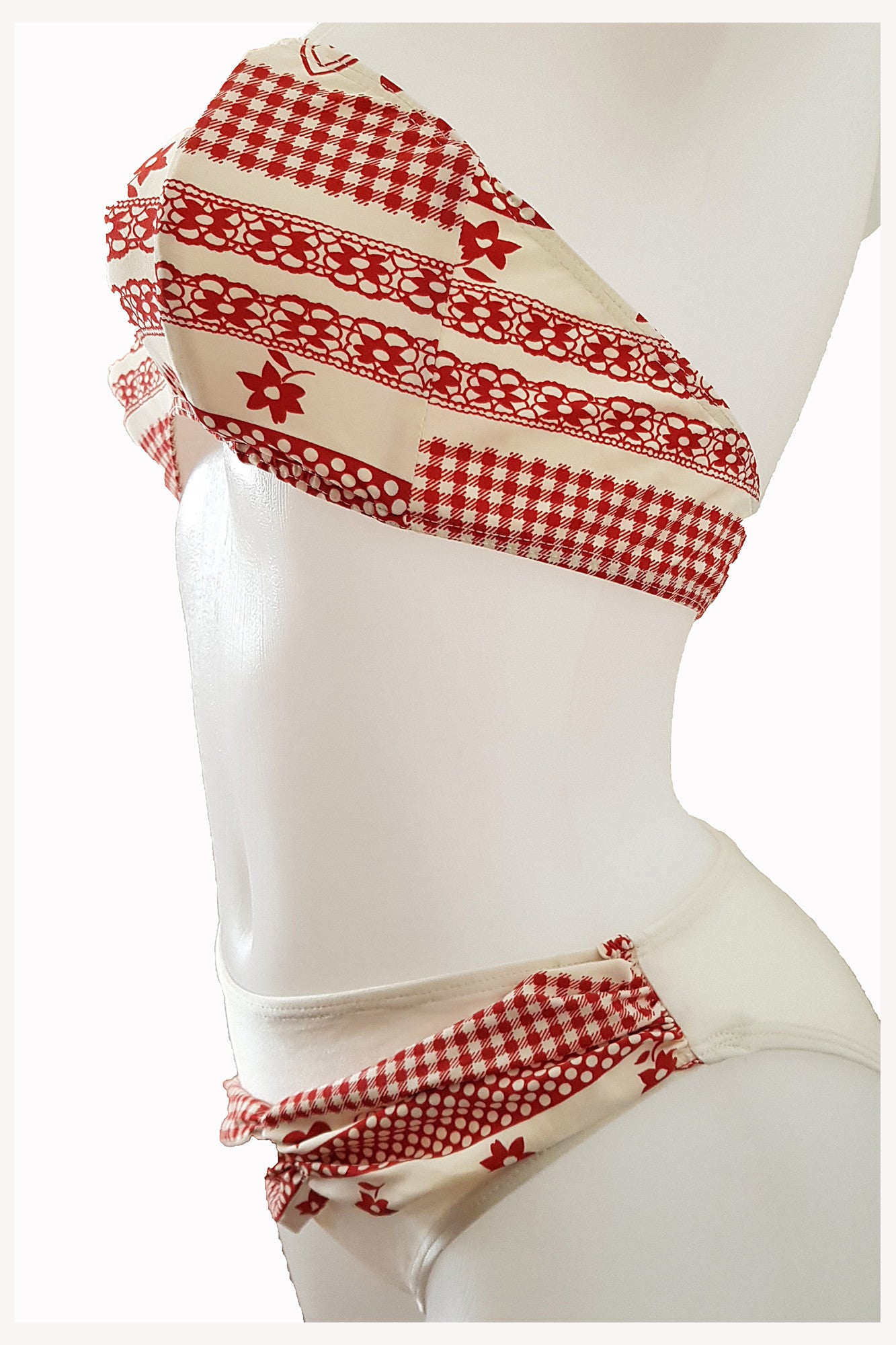 Costum de baie dama doua piese,bustiera, imprimeu floral, ADINA, BLD by Exclusive