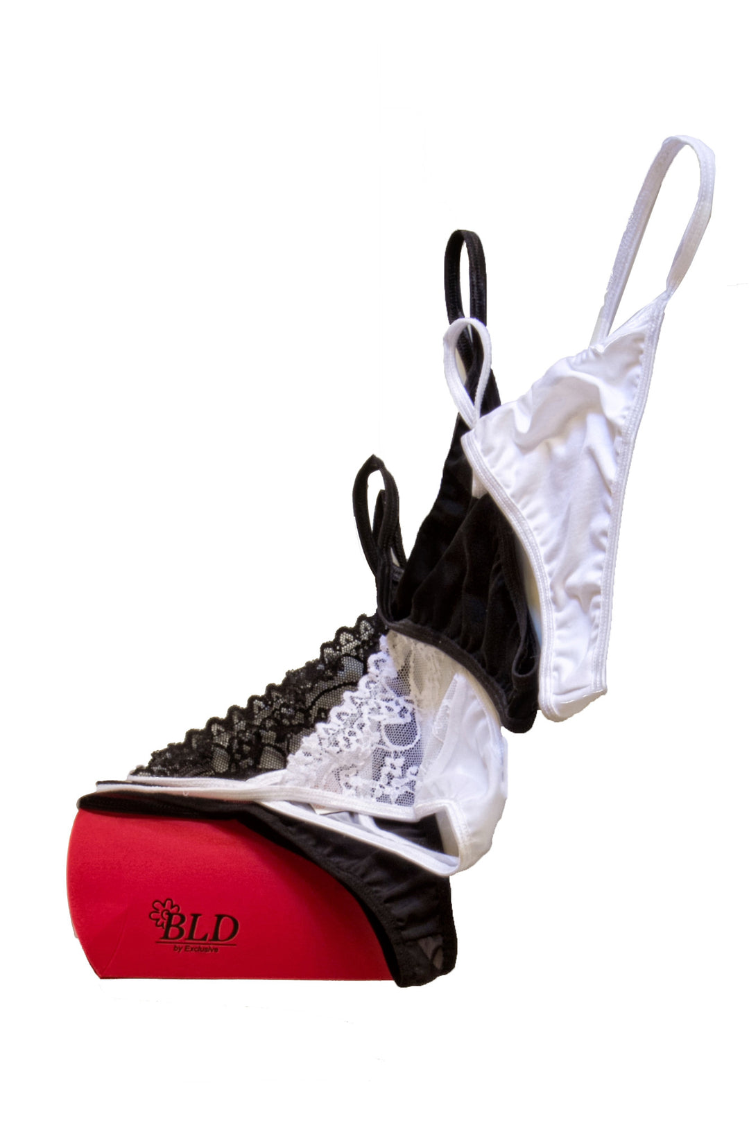 Set cutie cadou,4 buc chilot tanga, alb, negru, microfibra, dantela FANTAZIA, BLD by Exclusive