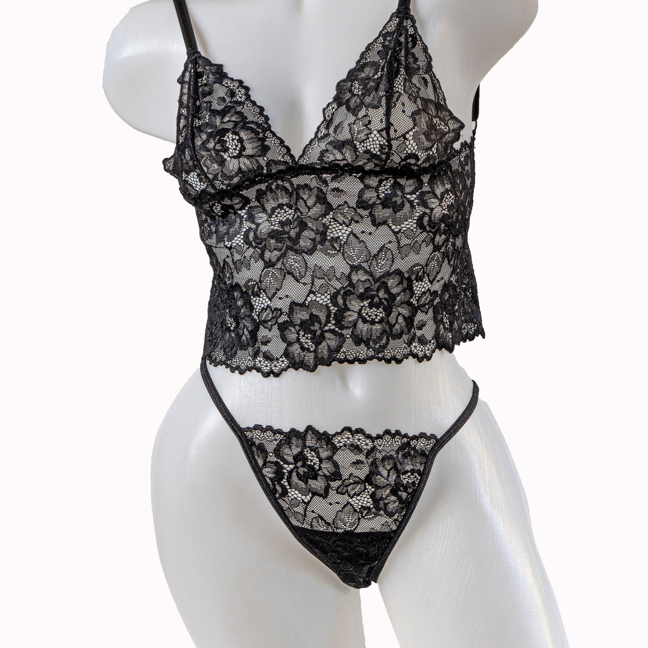 Set dantela, bustiera bralette, chilot tanga, negru, ADA, BLD by Exclusive